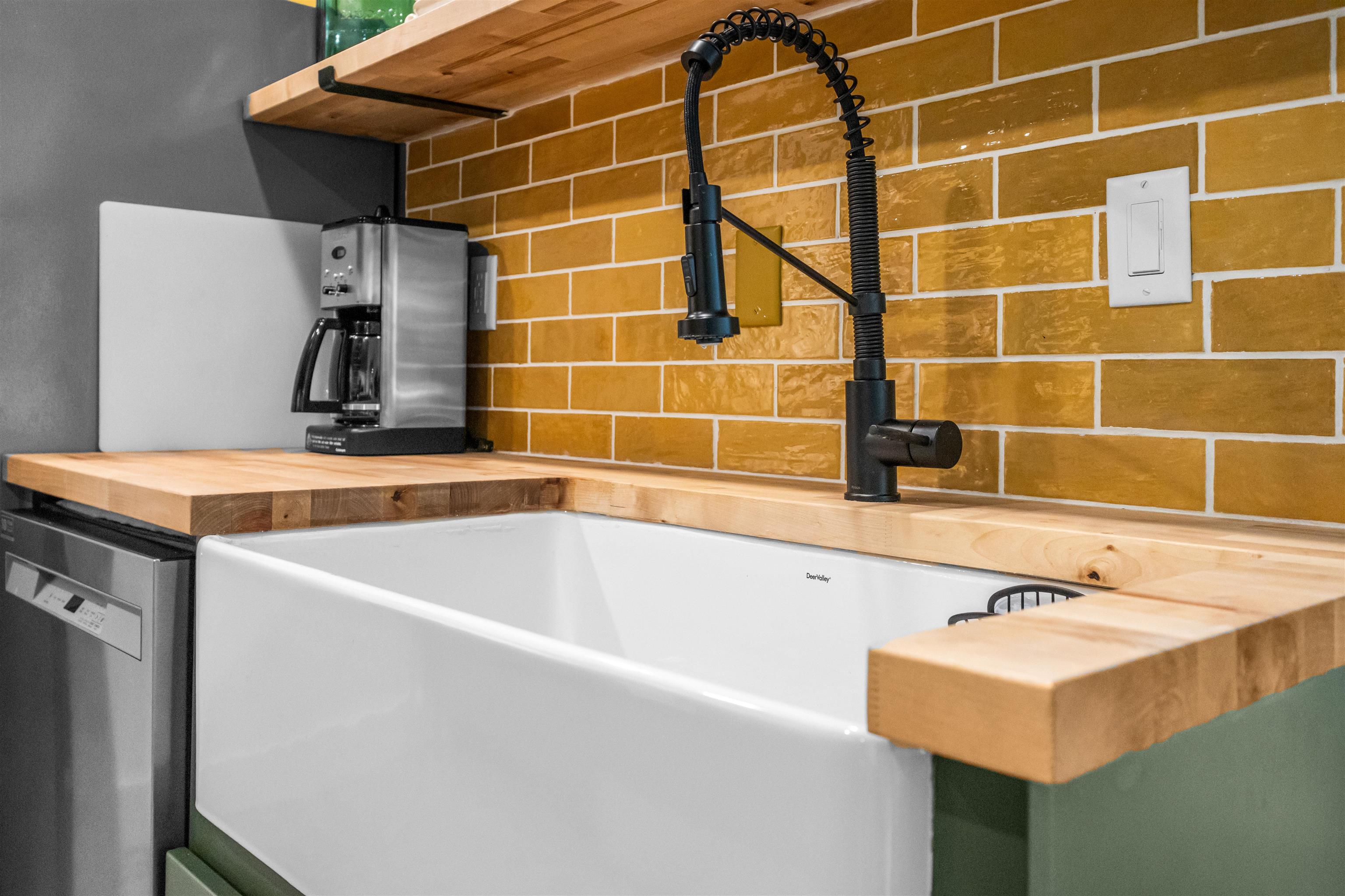 260 Mountainside Drive Unit: C301