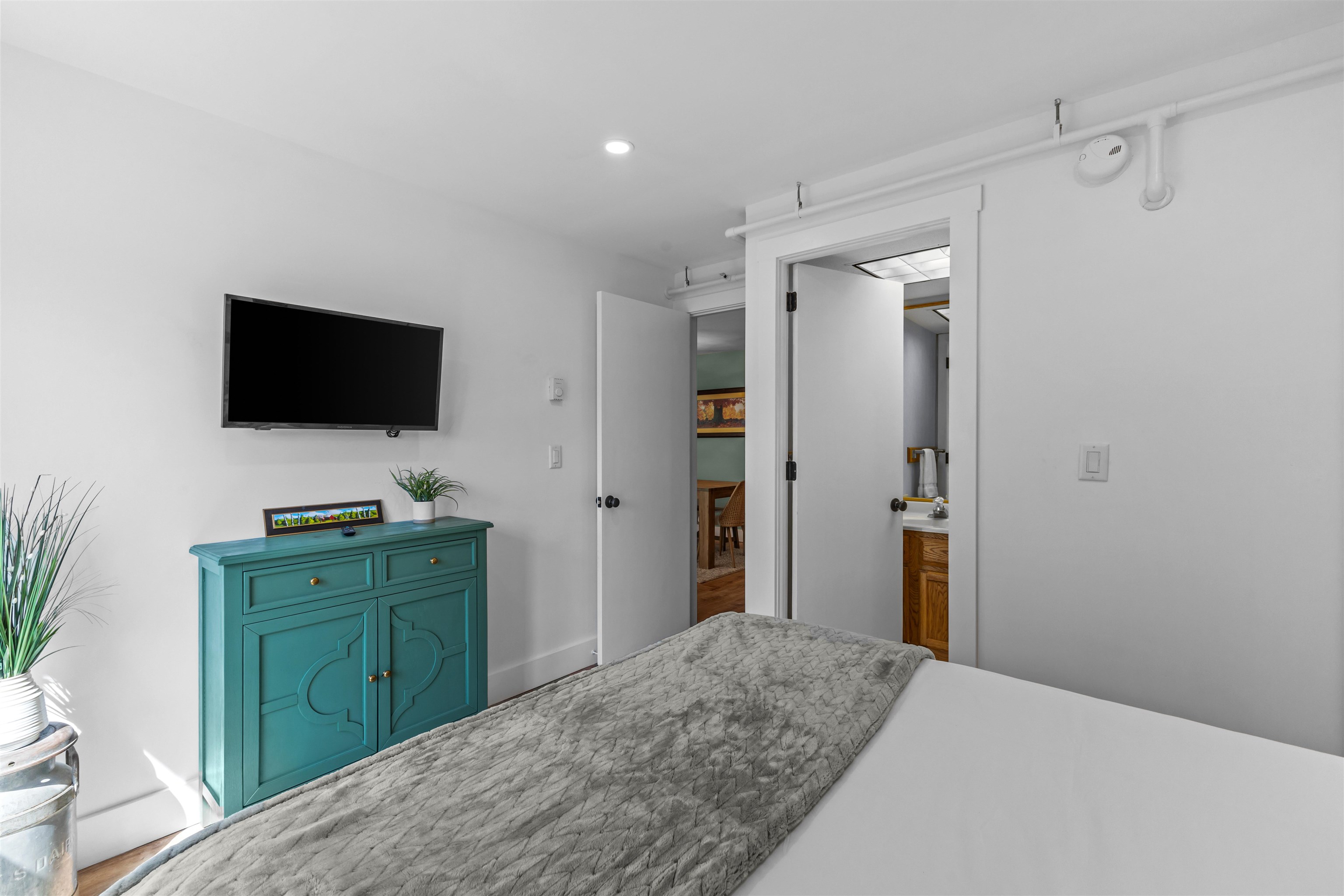 260 Mountainside Drive Unit: C301