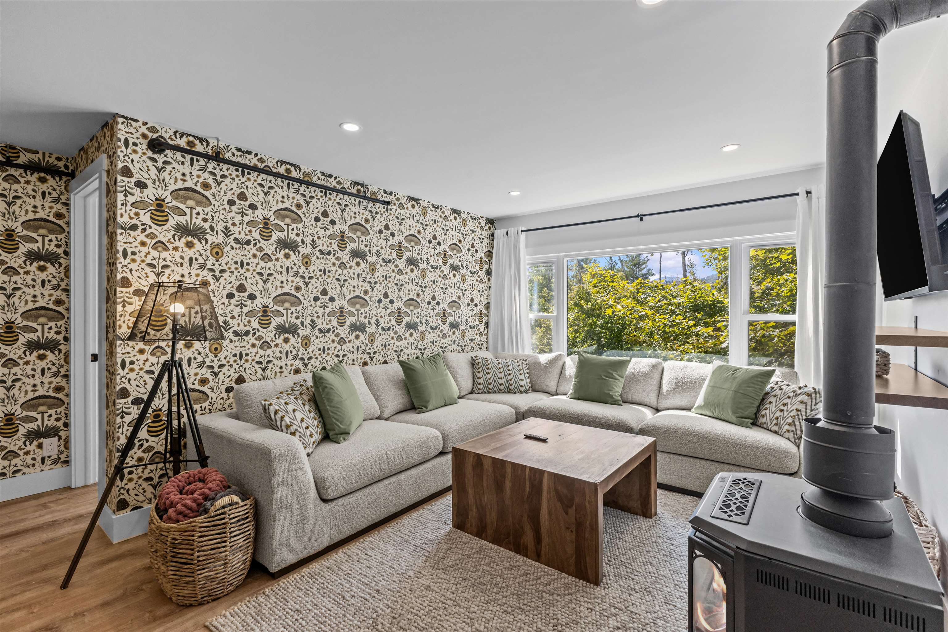 260 Mountainside Drive Unit: C301