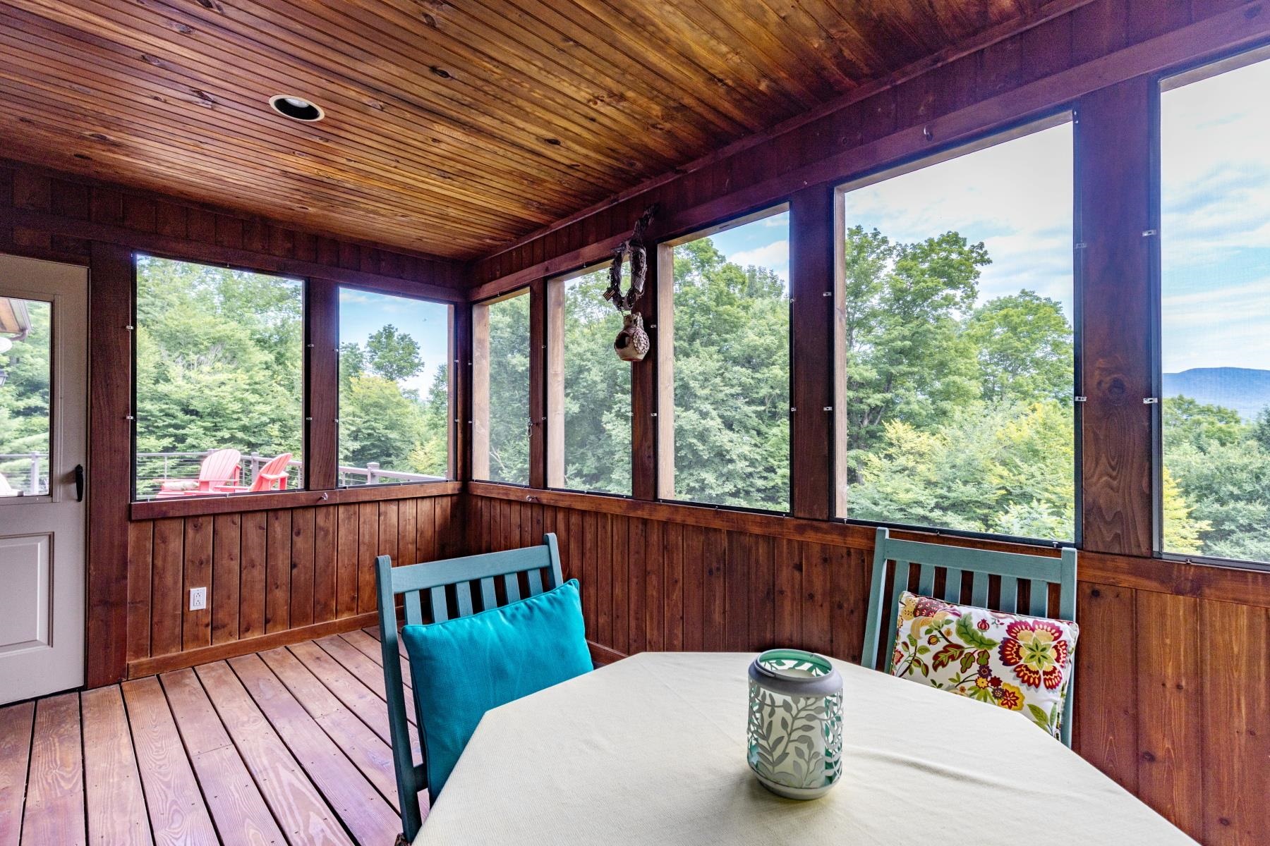 141 Allan Ridge Road