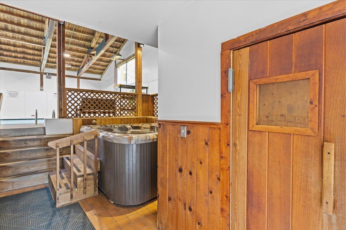 110 Mountainside Drive Unit: J 103