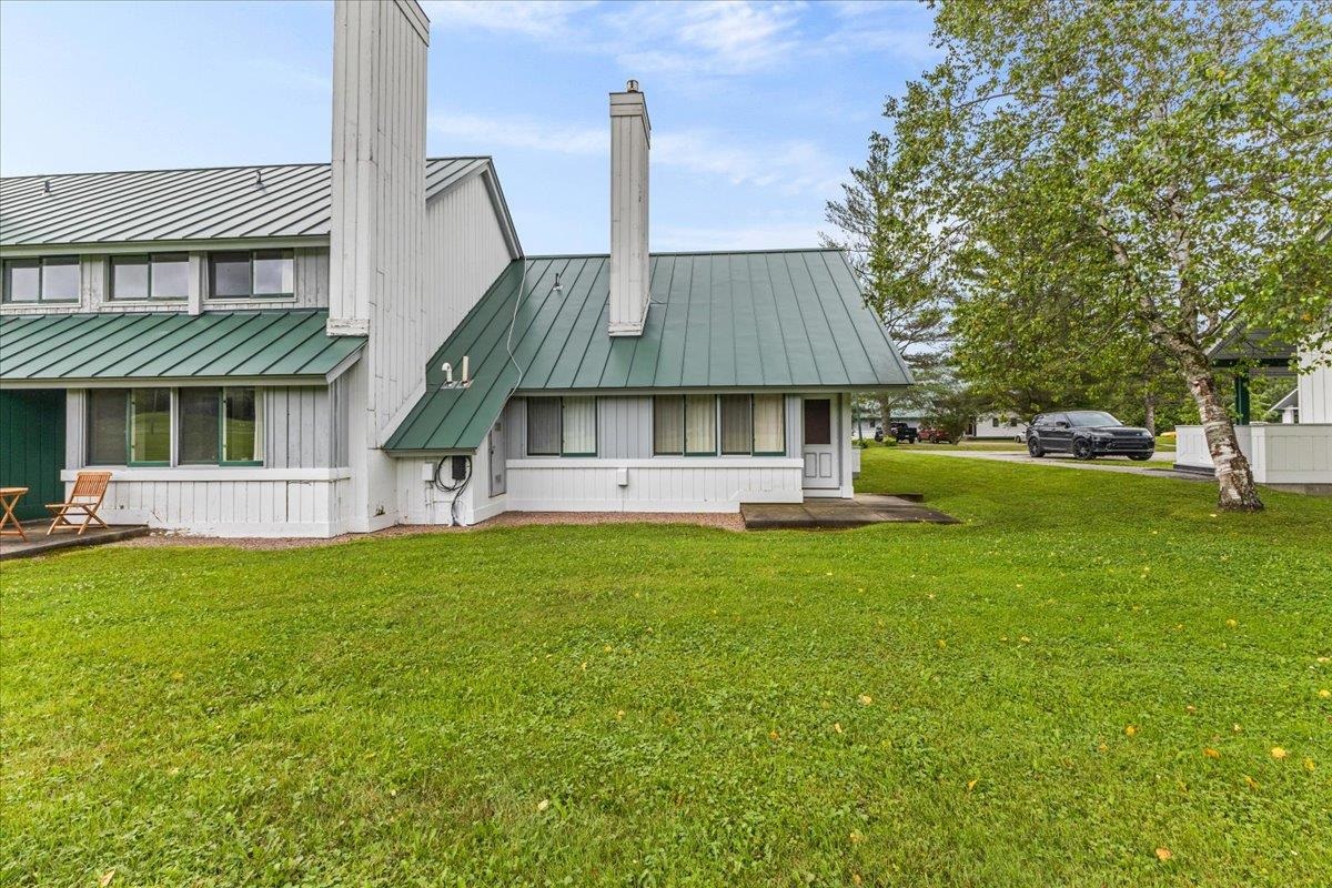 185 Village Green Drive Unit: 8A Week C