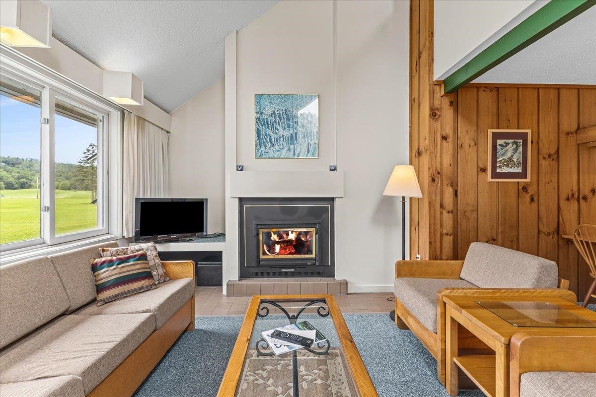 185 Village Green Drive Unit: 8A Week C