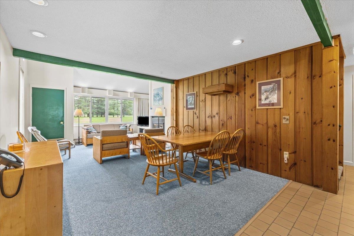 185 Village Green Drive Unit: 8A Week C