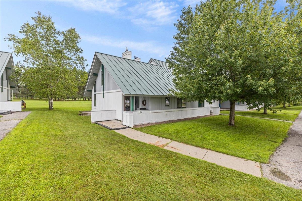 185 Village Green Drive Unit: 8A Week C