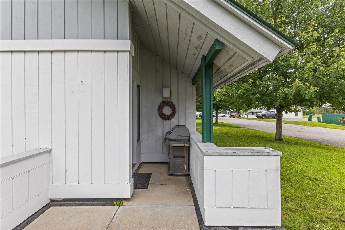 185 Village Green Drive Unit: 8A Week C