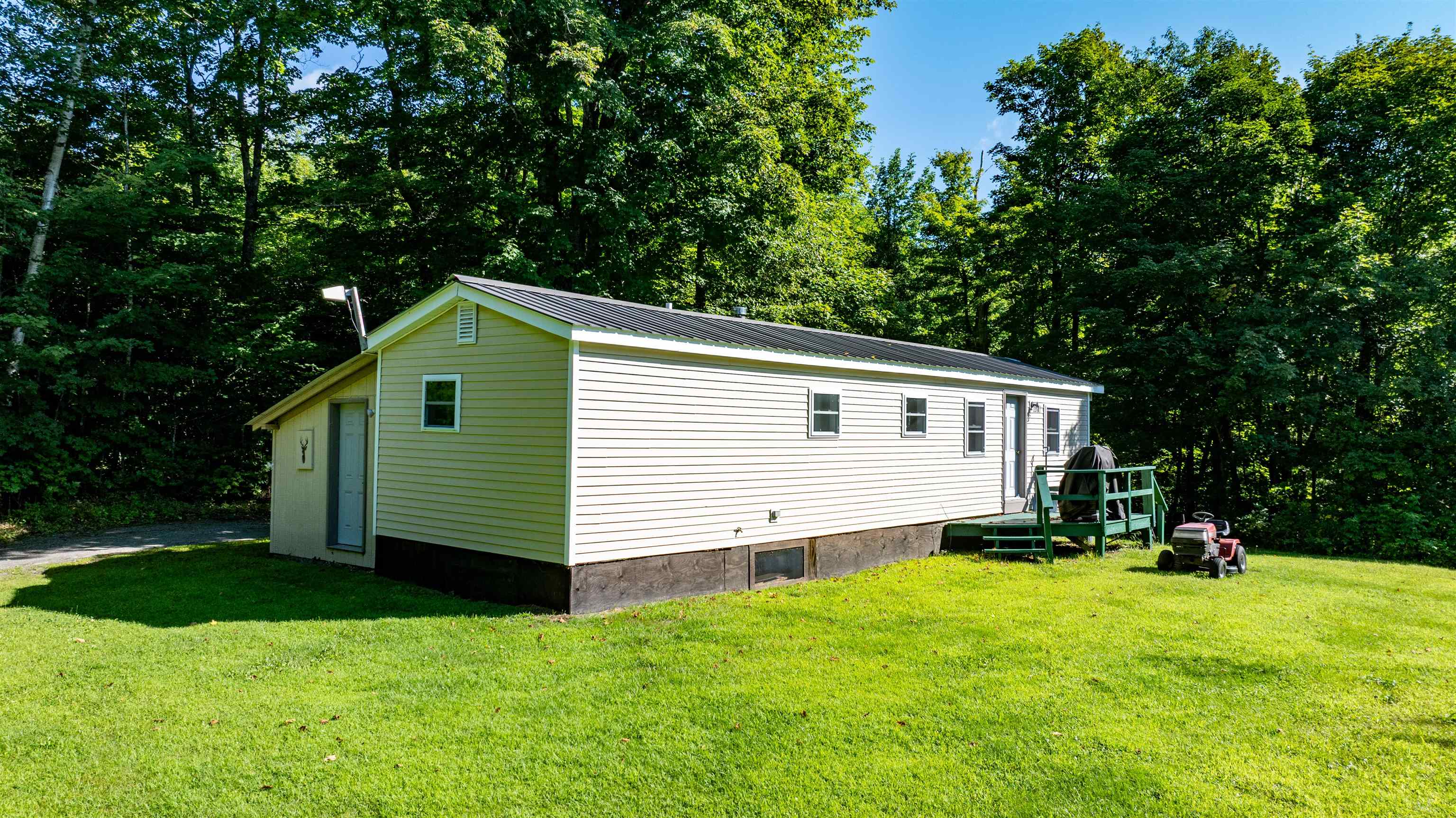 142 Hines Place Trail