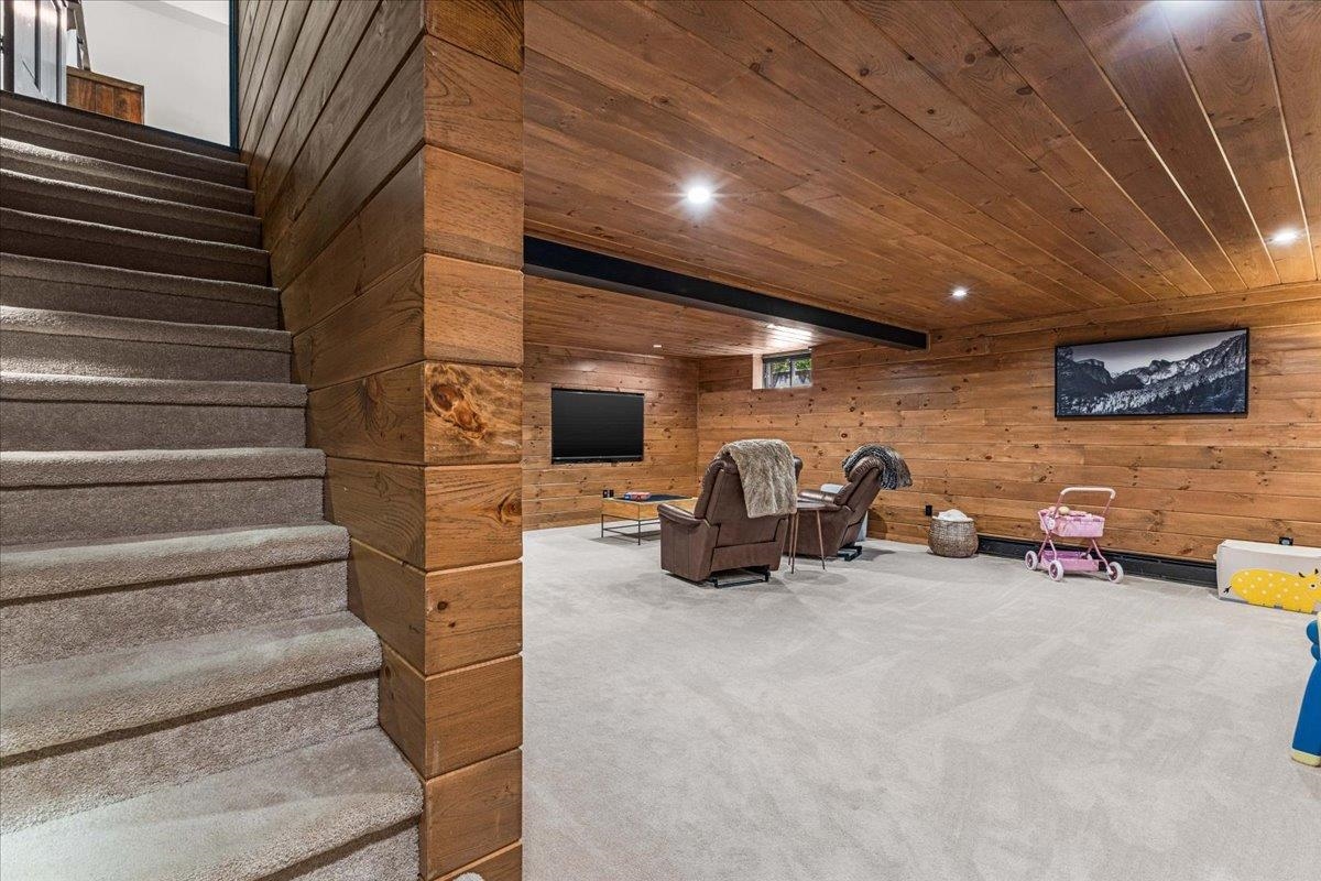 377 Elmore Mtn Road