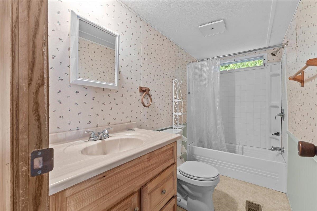 134 Redwood Drive