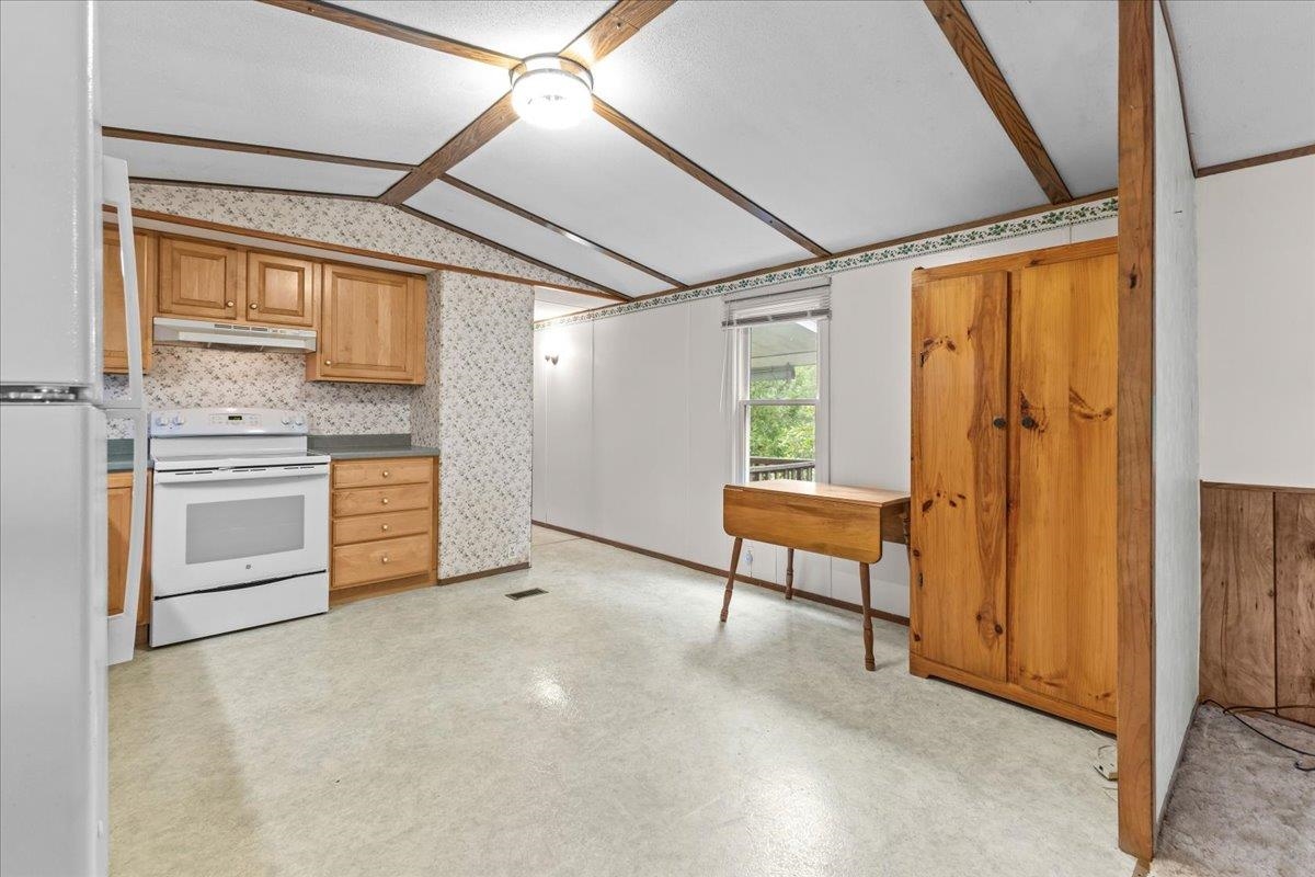 134 Redwood Drive