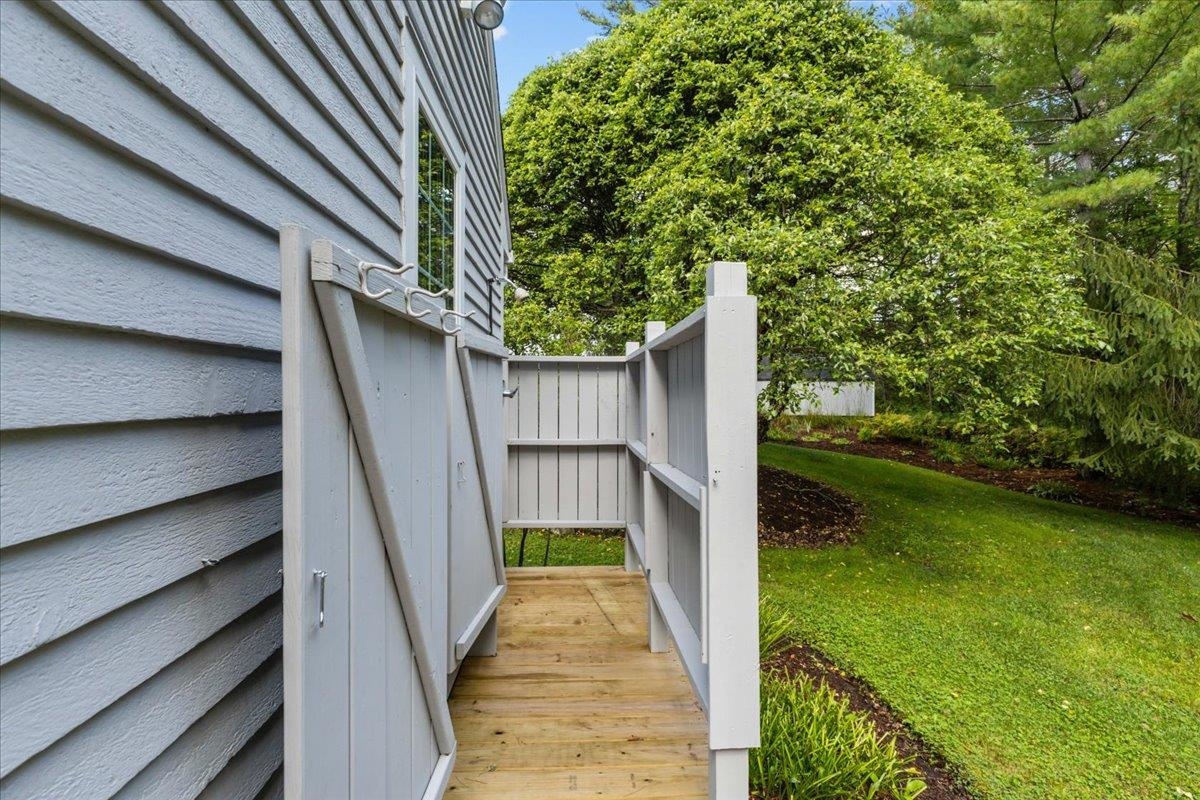 48 Hollow View Road