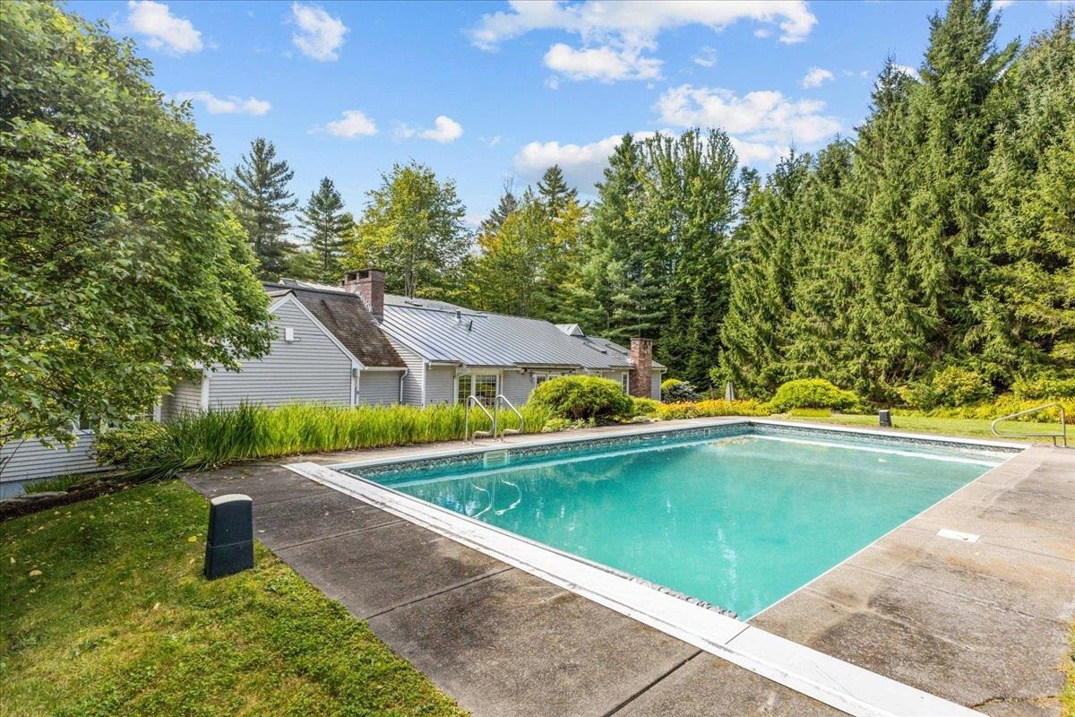48 Hollow View Road
