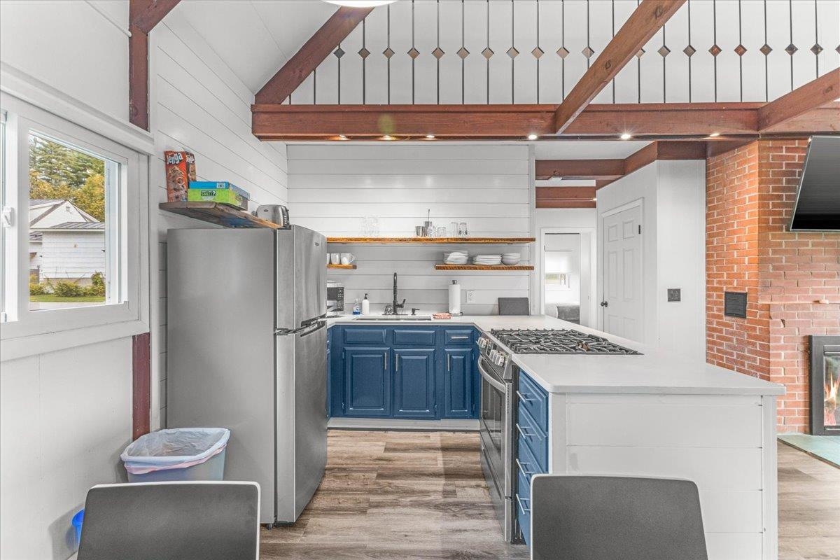 26 Strom Farm Lane