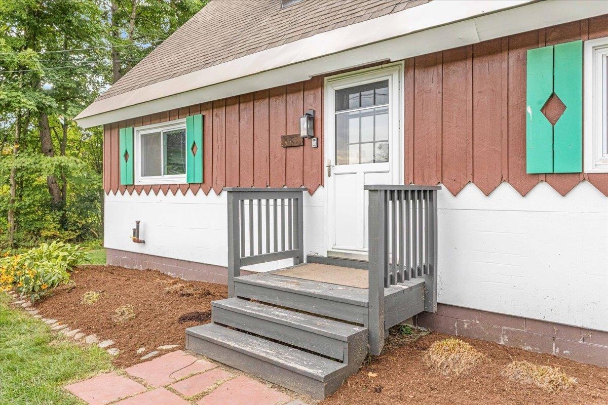 26 Strom Farm Lane