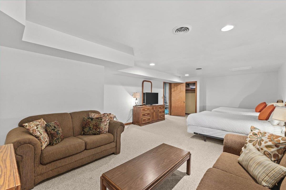 110 Strom Farm Lane