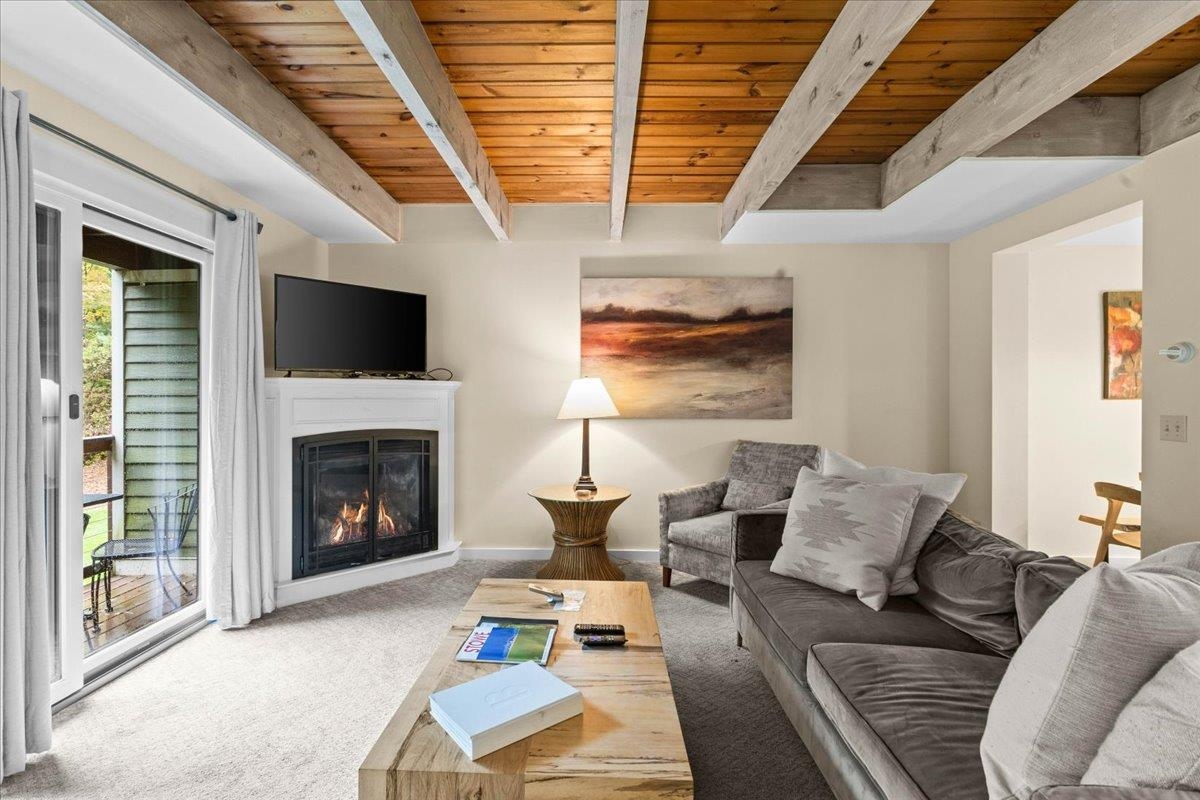 277 Topnotch Drive Unit: 460