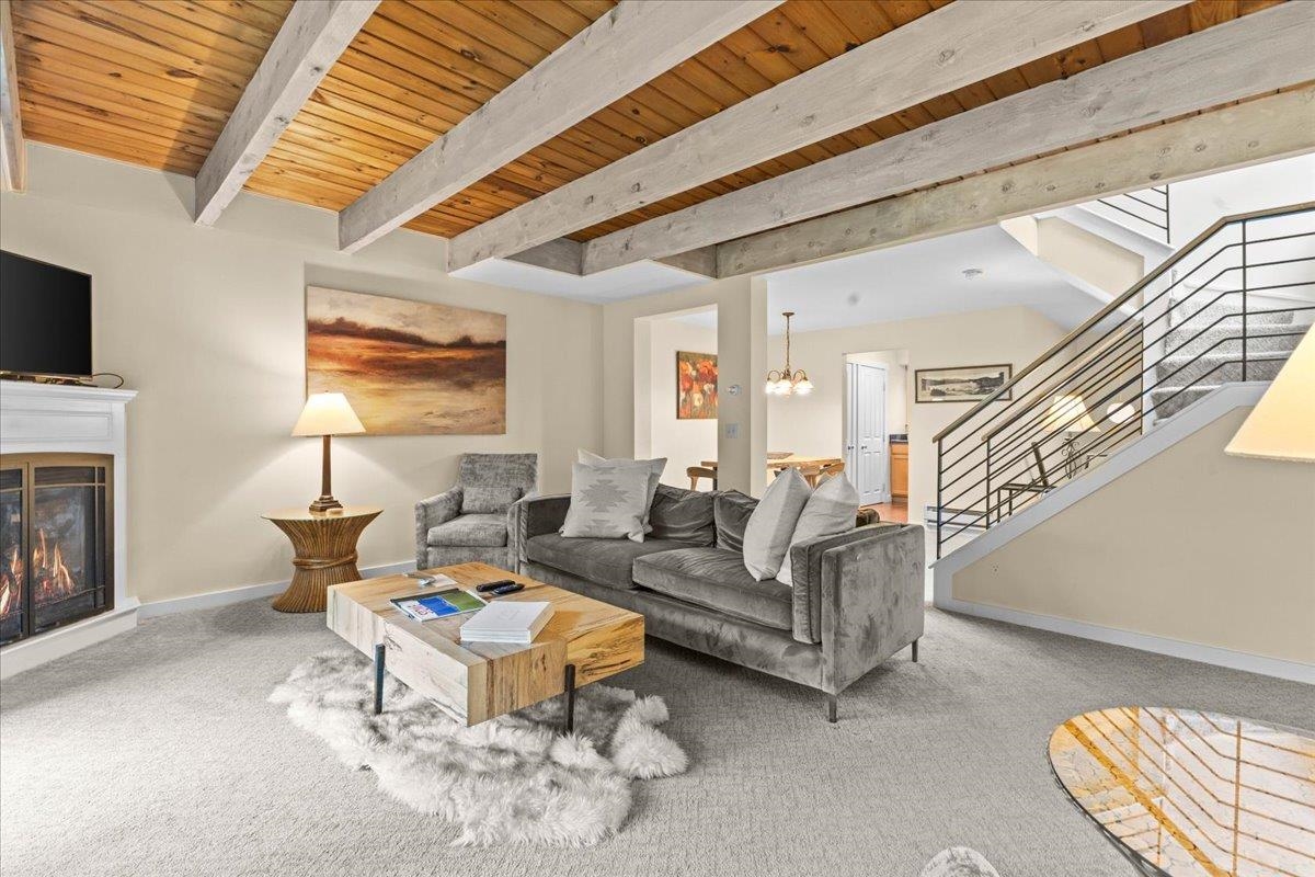 277 Topnotch Drive Unit: 460