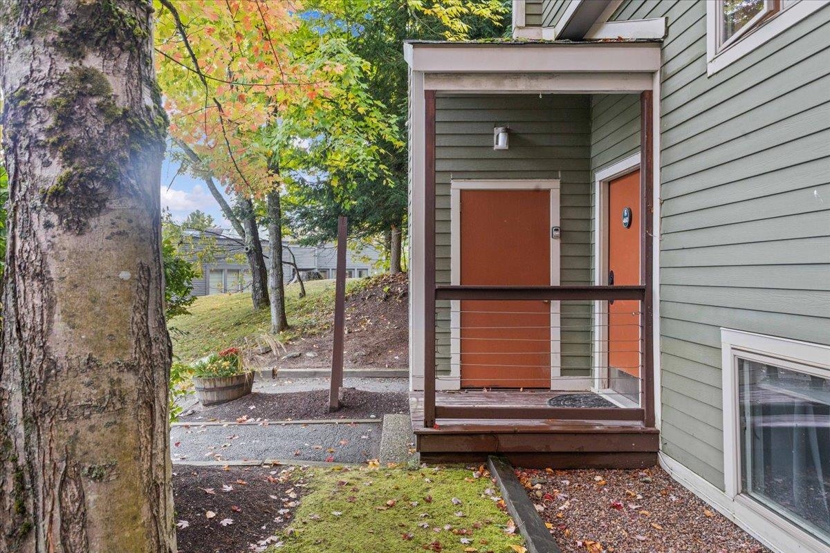 277 Topnotch Drive Unit: 460