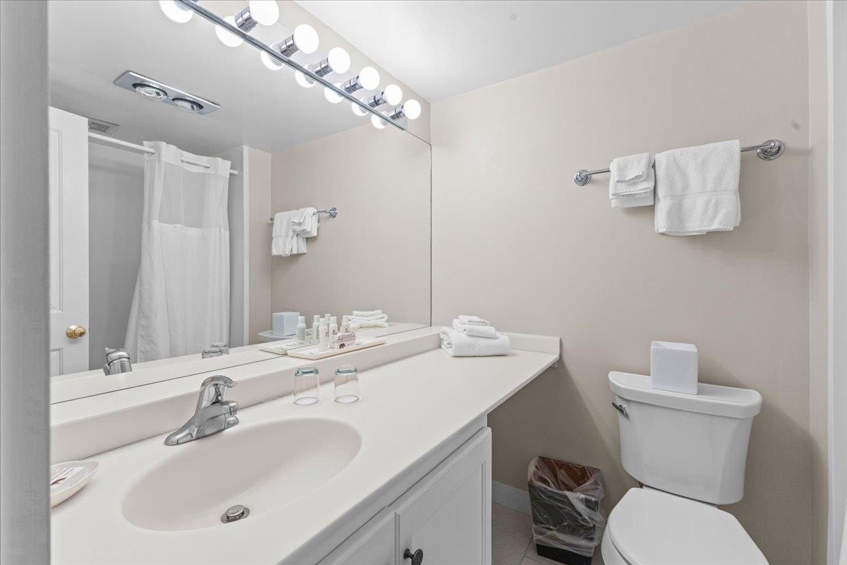 277 Topnotch Drive Unit: 460