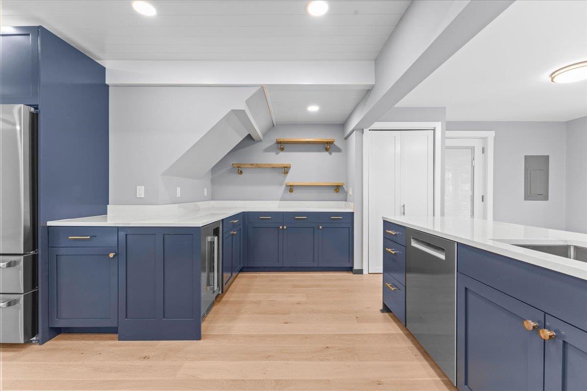 81 Stowebury Road