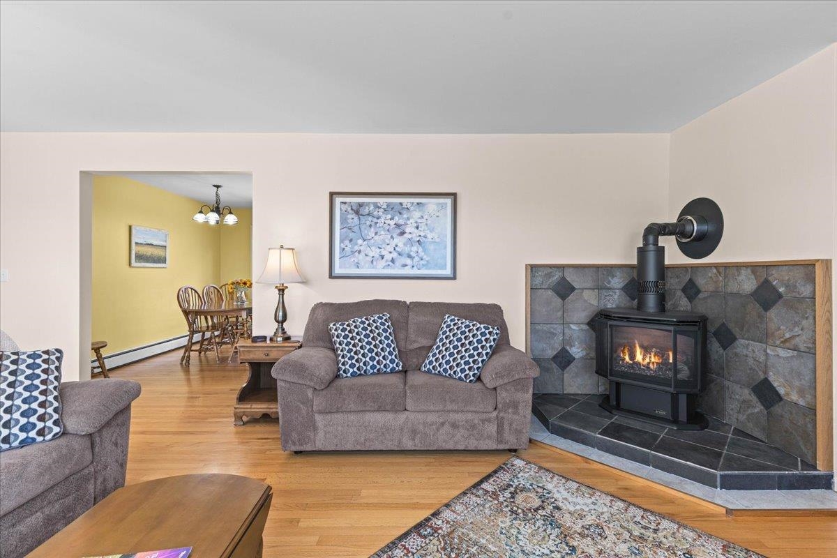 137 Meadowood Road