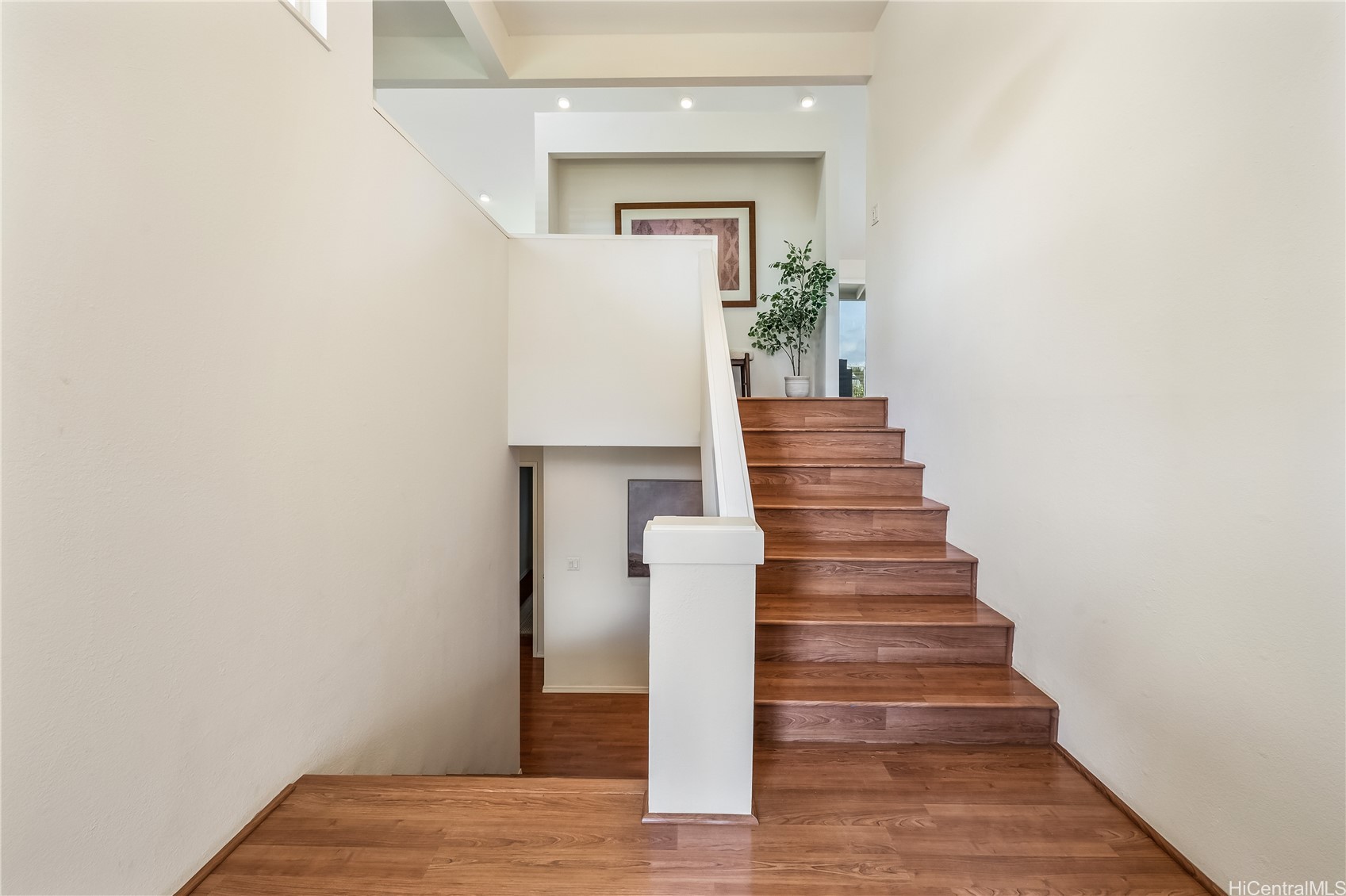 92-1200 Uahanai Street