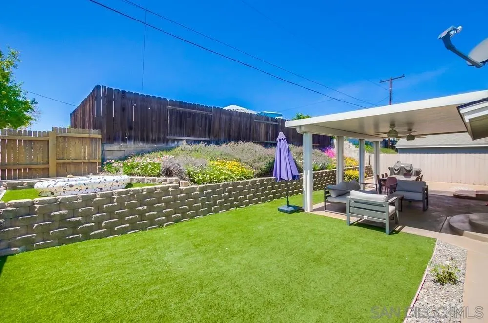 5493 Gala Ave.