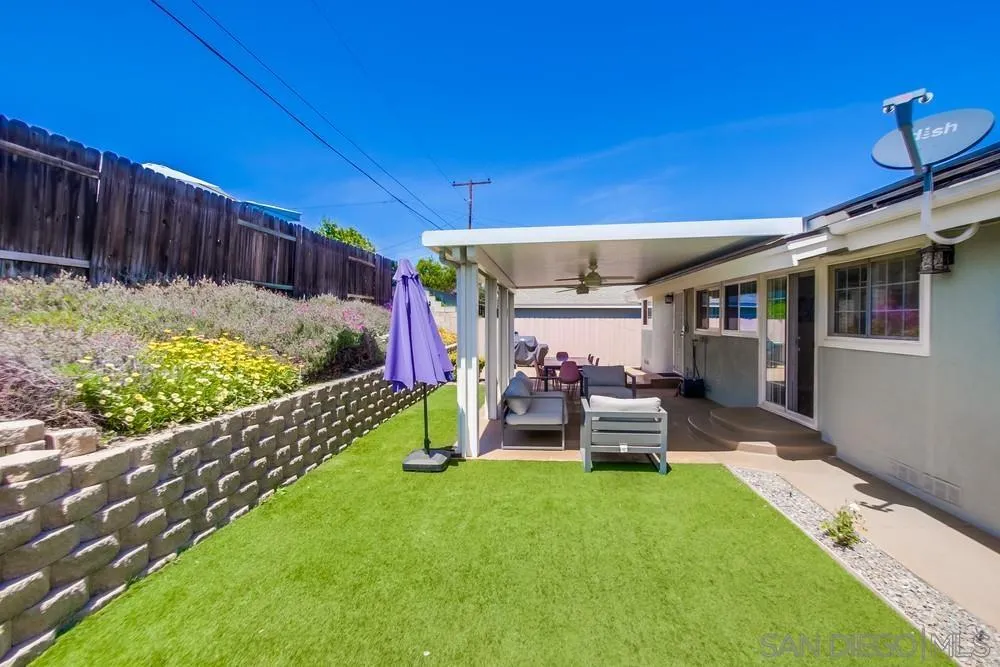 5493 Gala Ave.