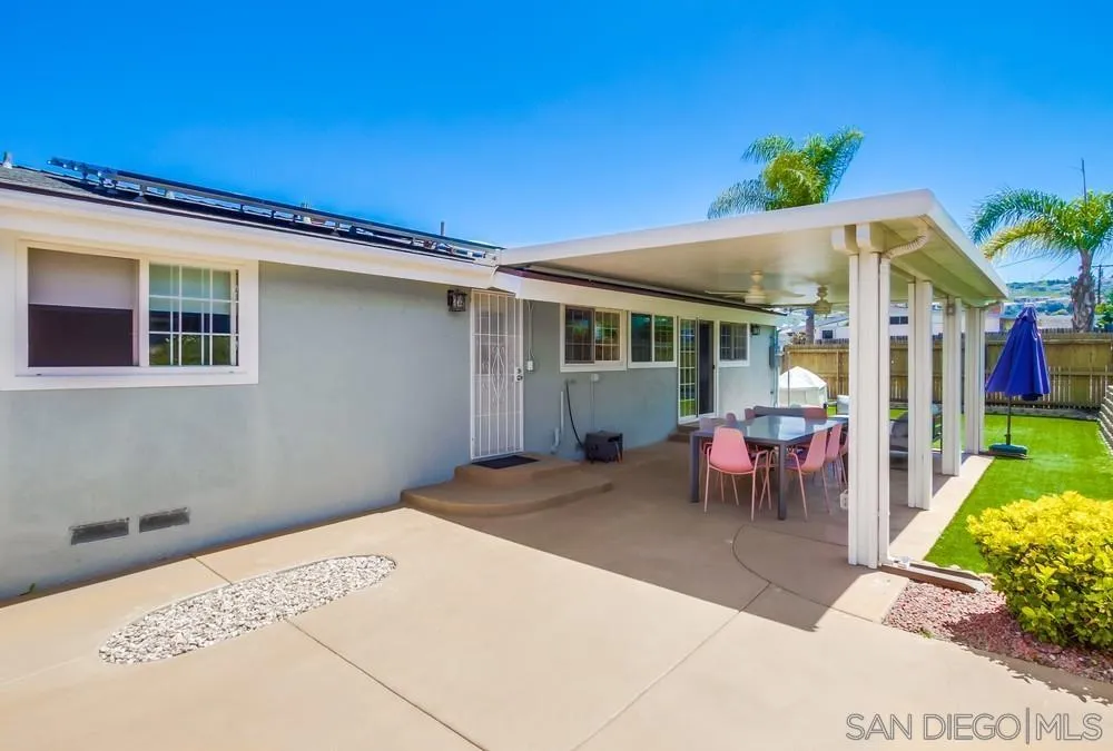 5493 Gala Ave.
