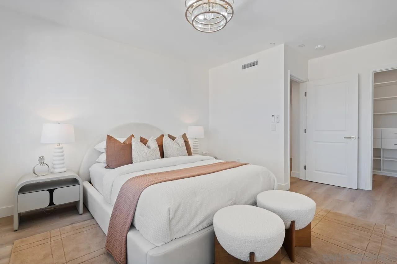 3161 1st Ave Unit 4s