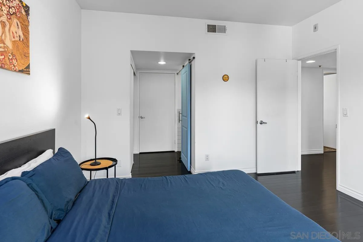 1270 Cleveland Unit N214