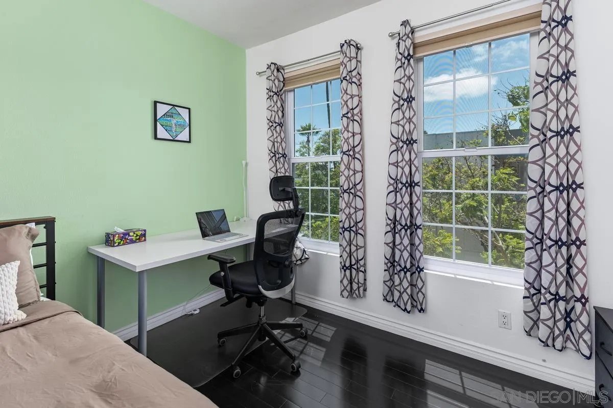 1270 Cleveland Unit N214