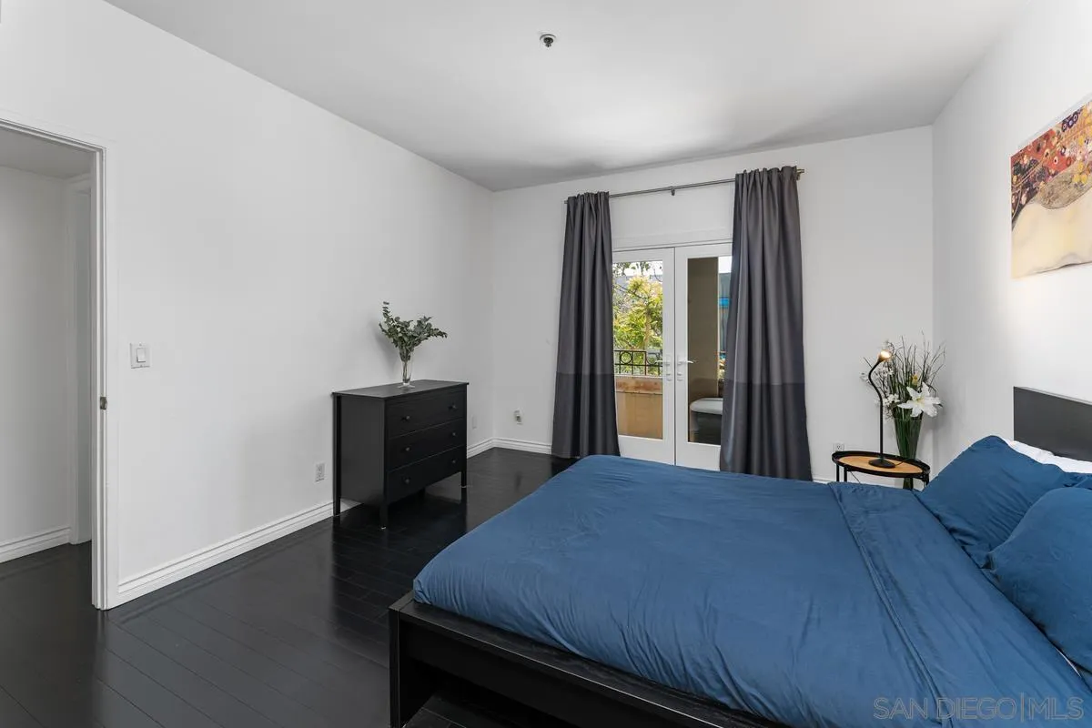 1270 Cleveland Unit N214