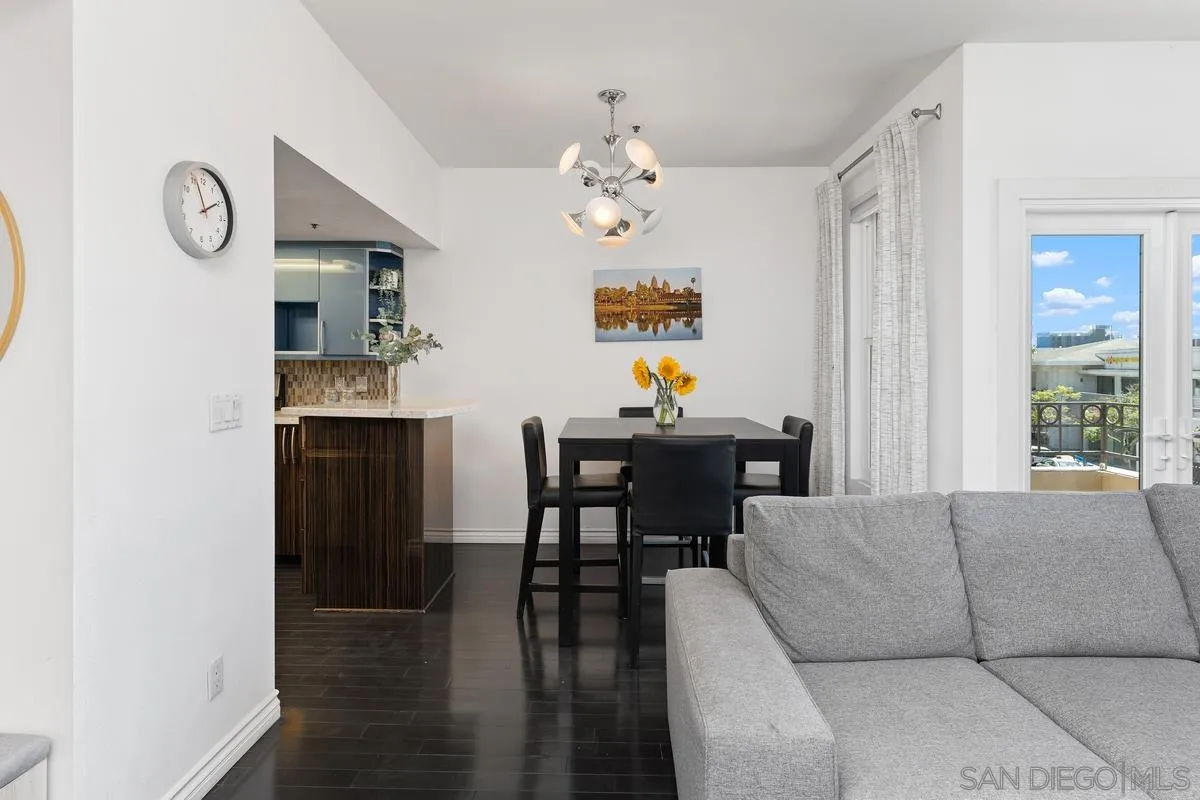 1270 Cleveland Unit N214