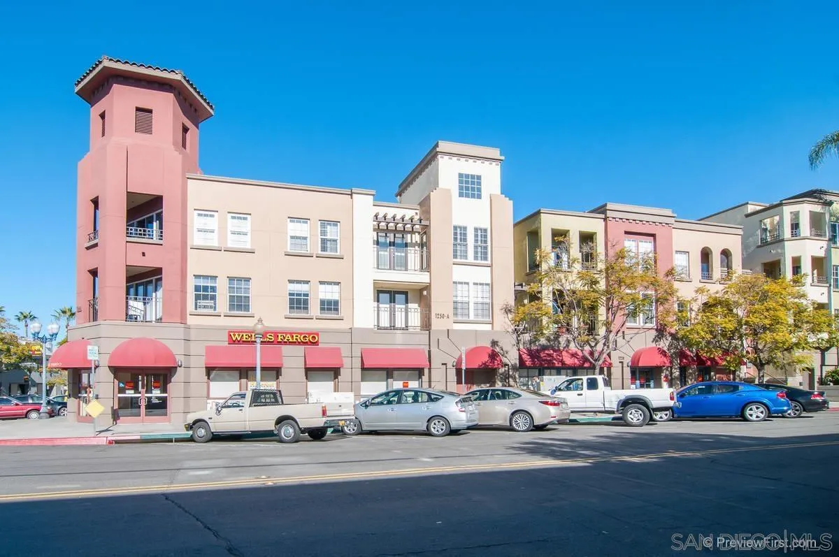 1270 Cleveland Unit N214