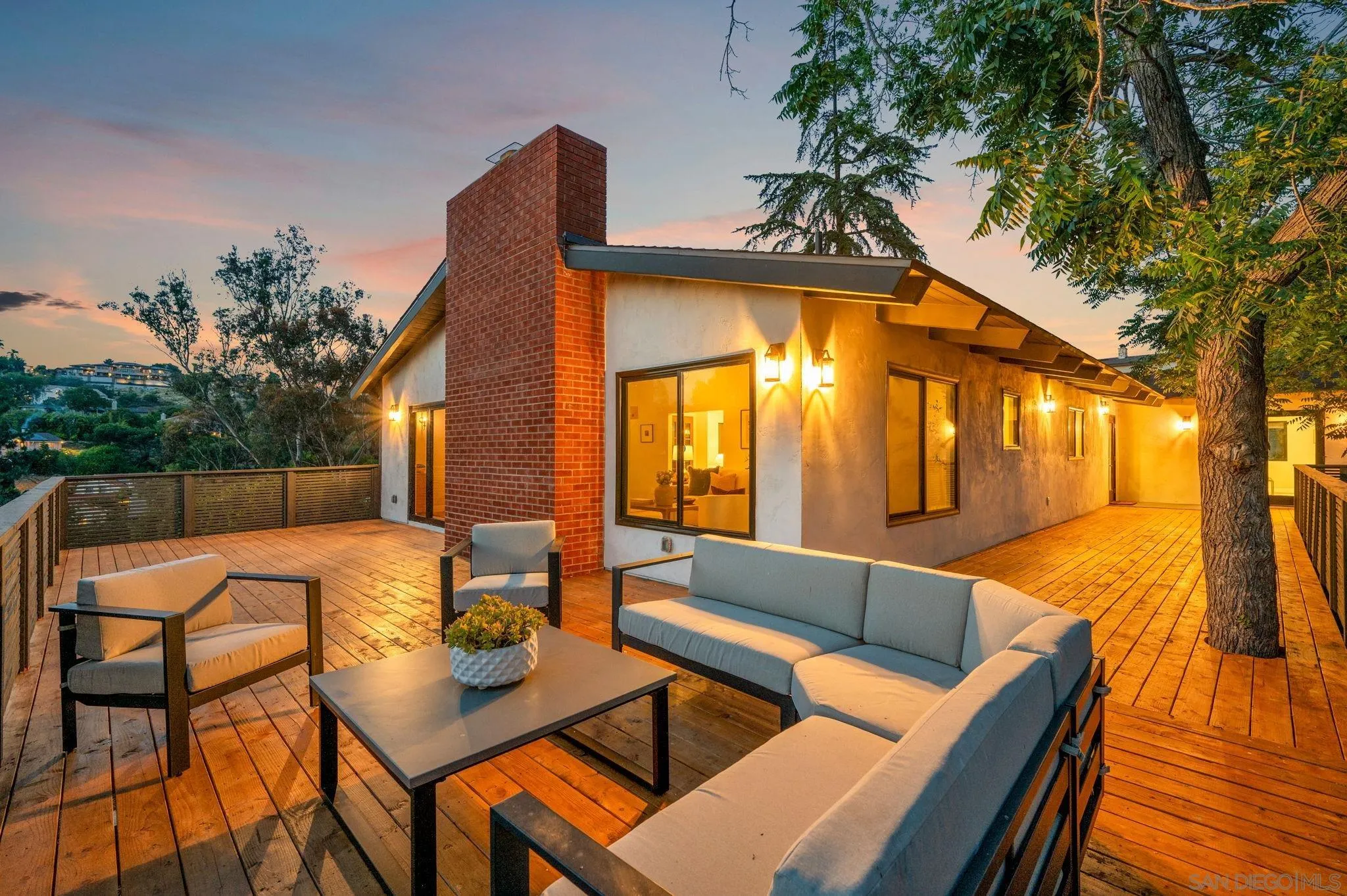 4360 Helix Canyon Dr