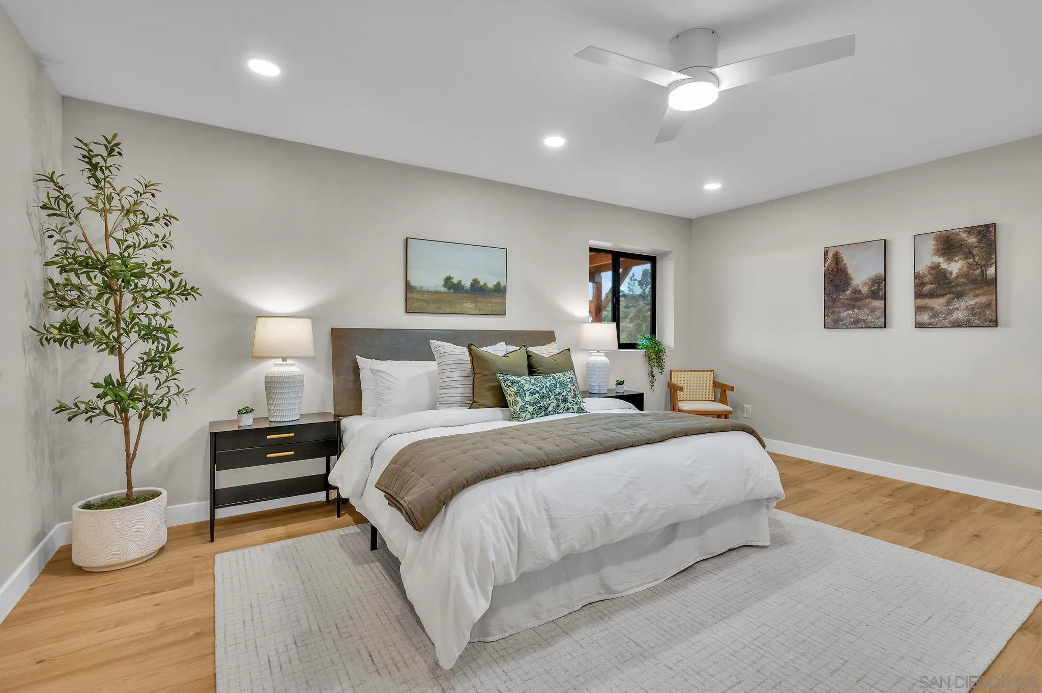 4360 Helix Canyon Dr