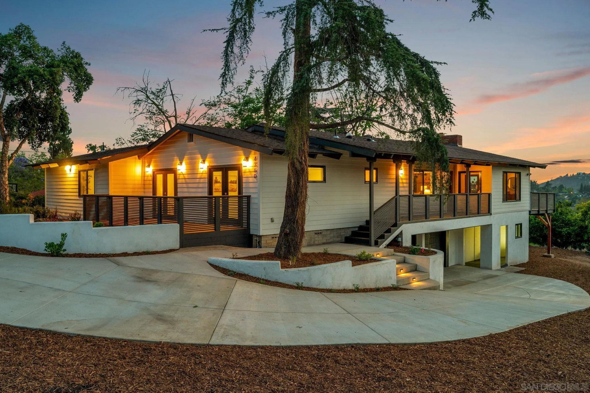 4360 Helix Canyon Dr
