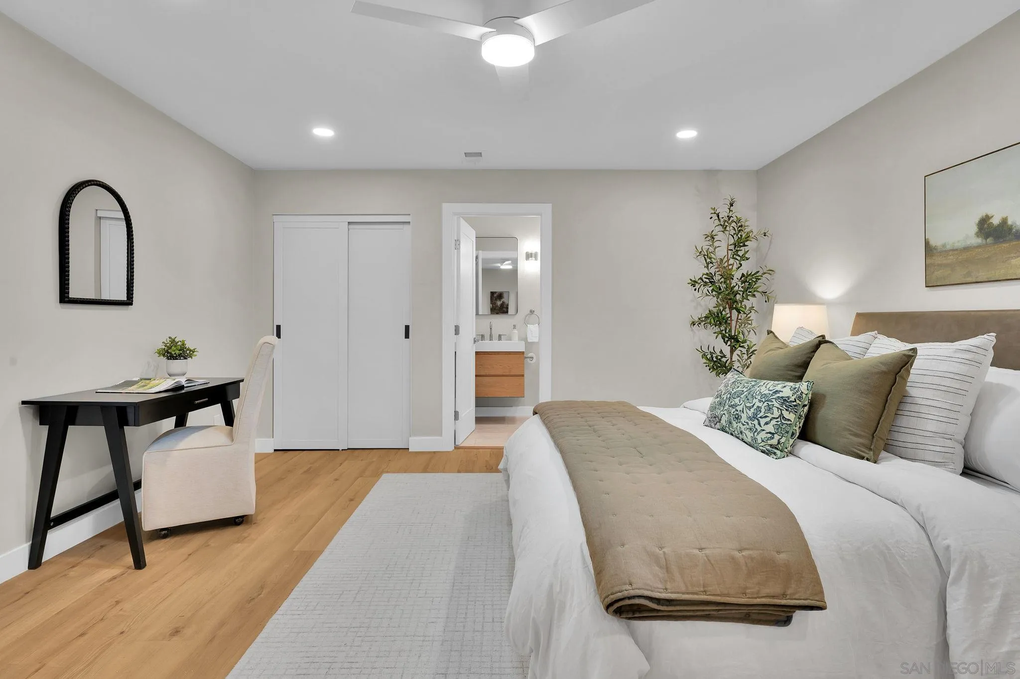 4360 Helix Canyon Dr