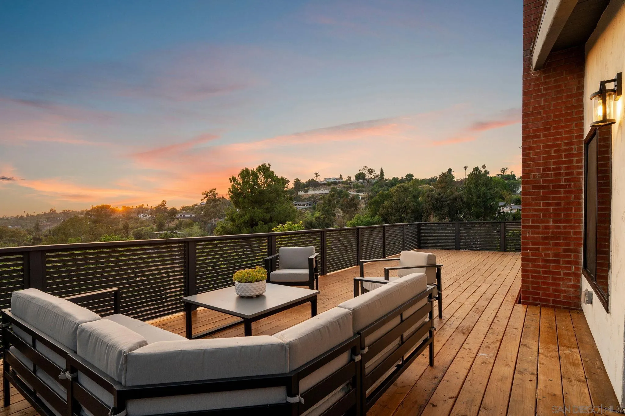 4360 Helix Canyon Dr