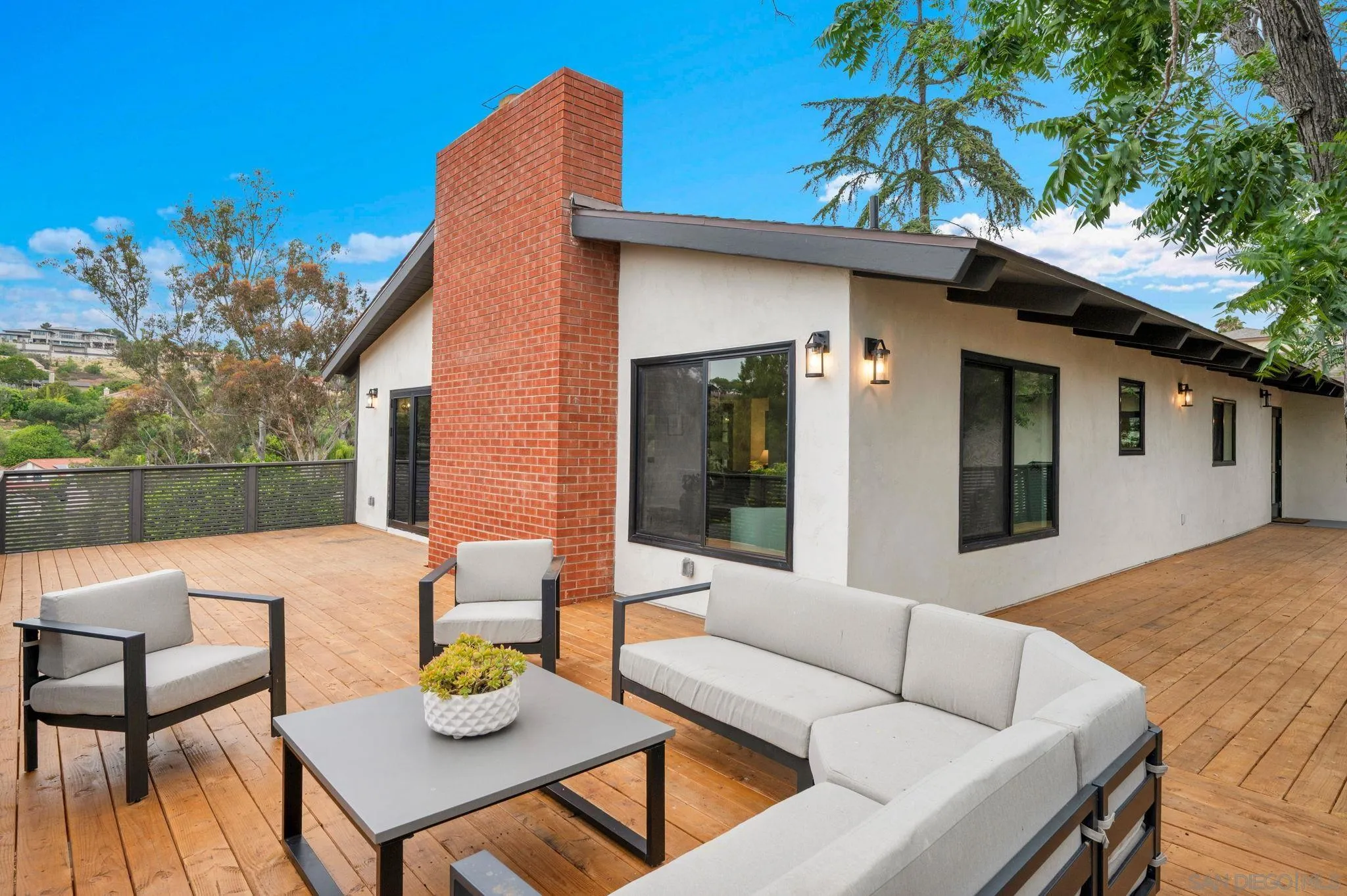 4360 Helix Canyon Dr