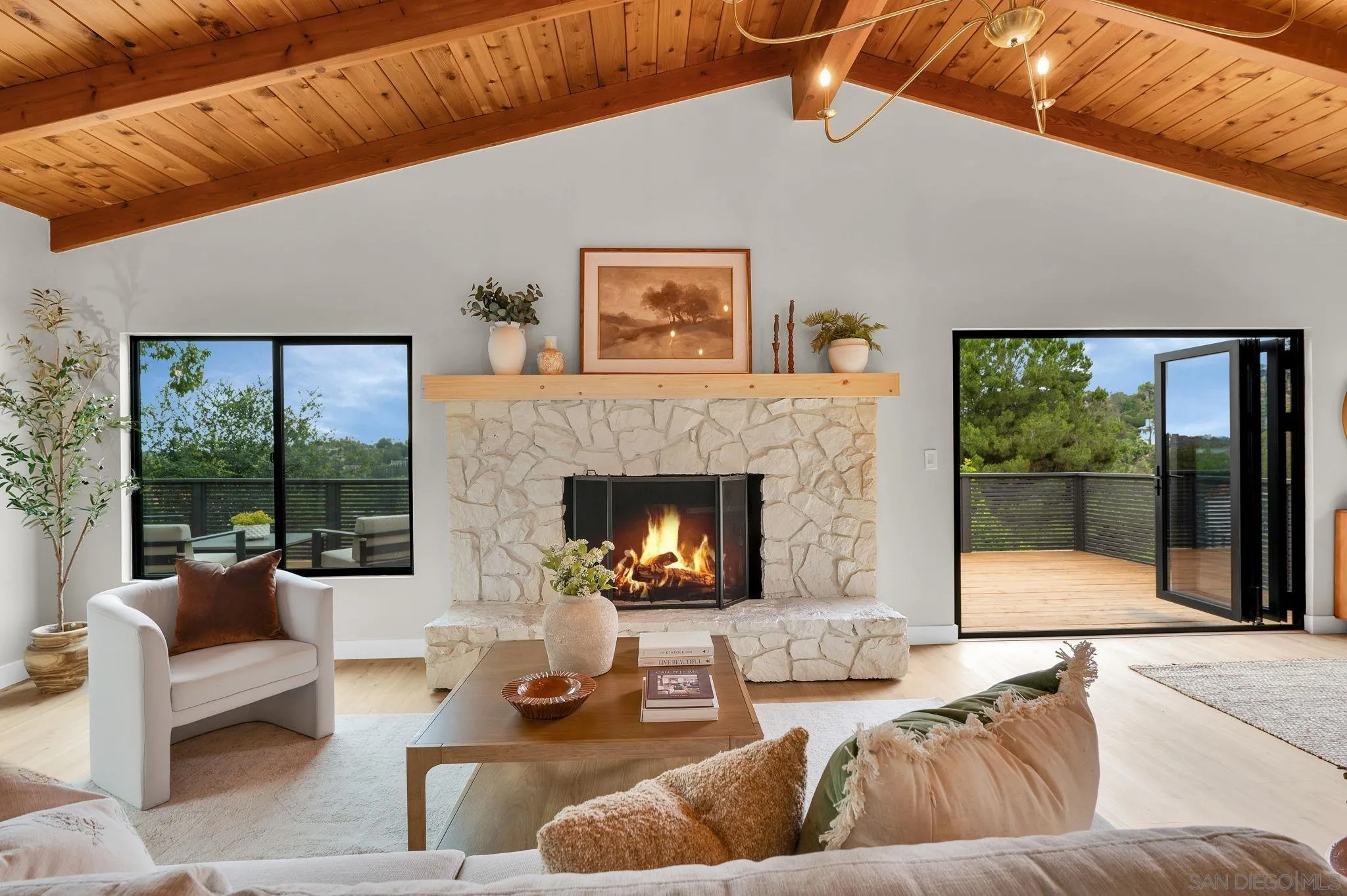 4360 Helix Canyon Dr