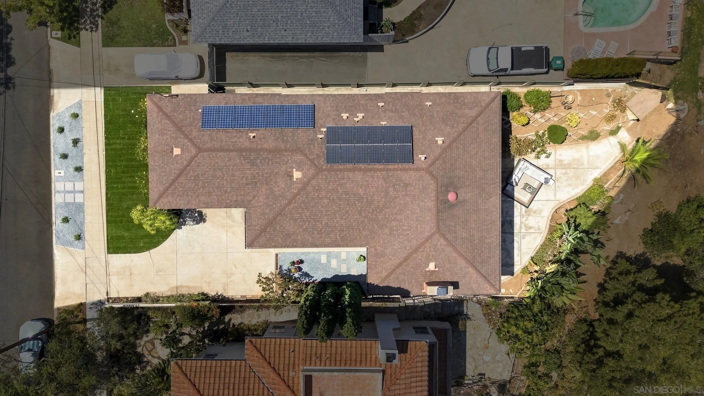 1056 Meade Ave