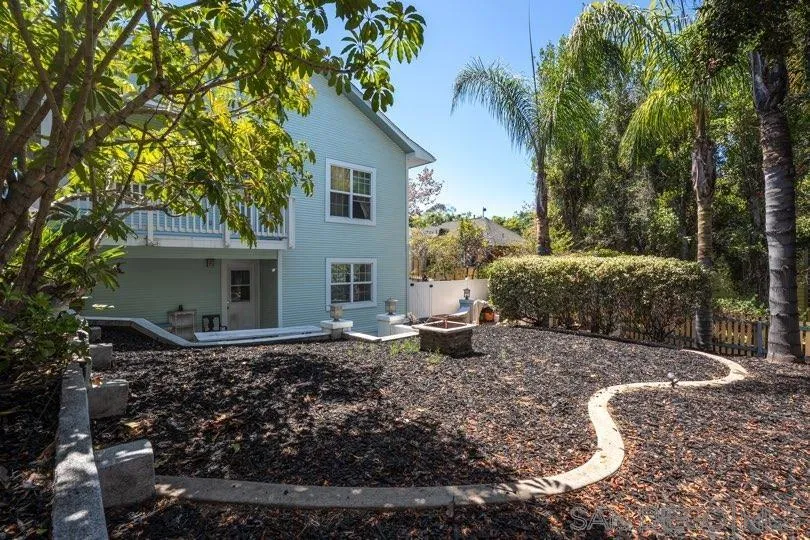 1932 C Street