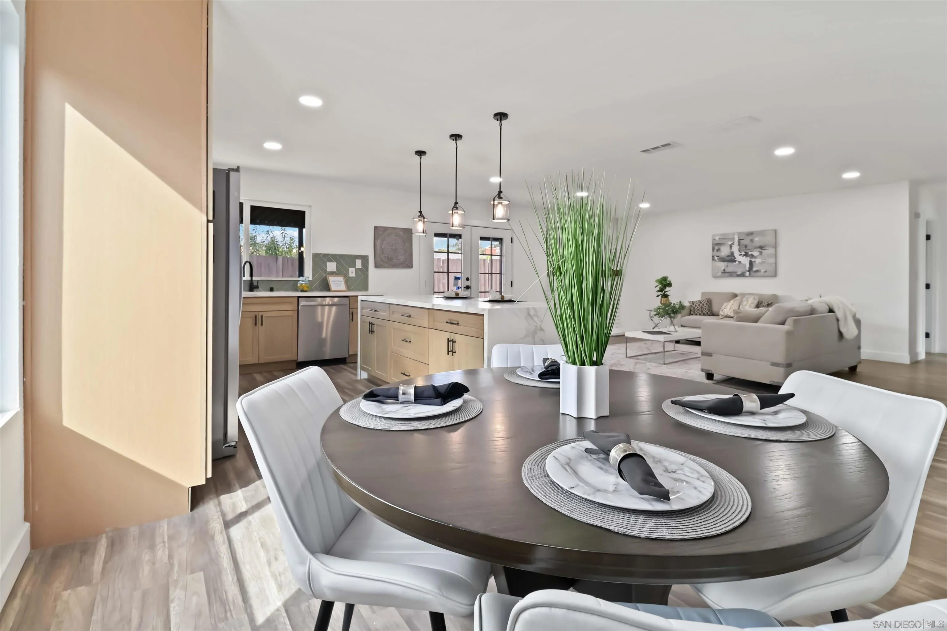 10902 Whippletree Ln.