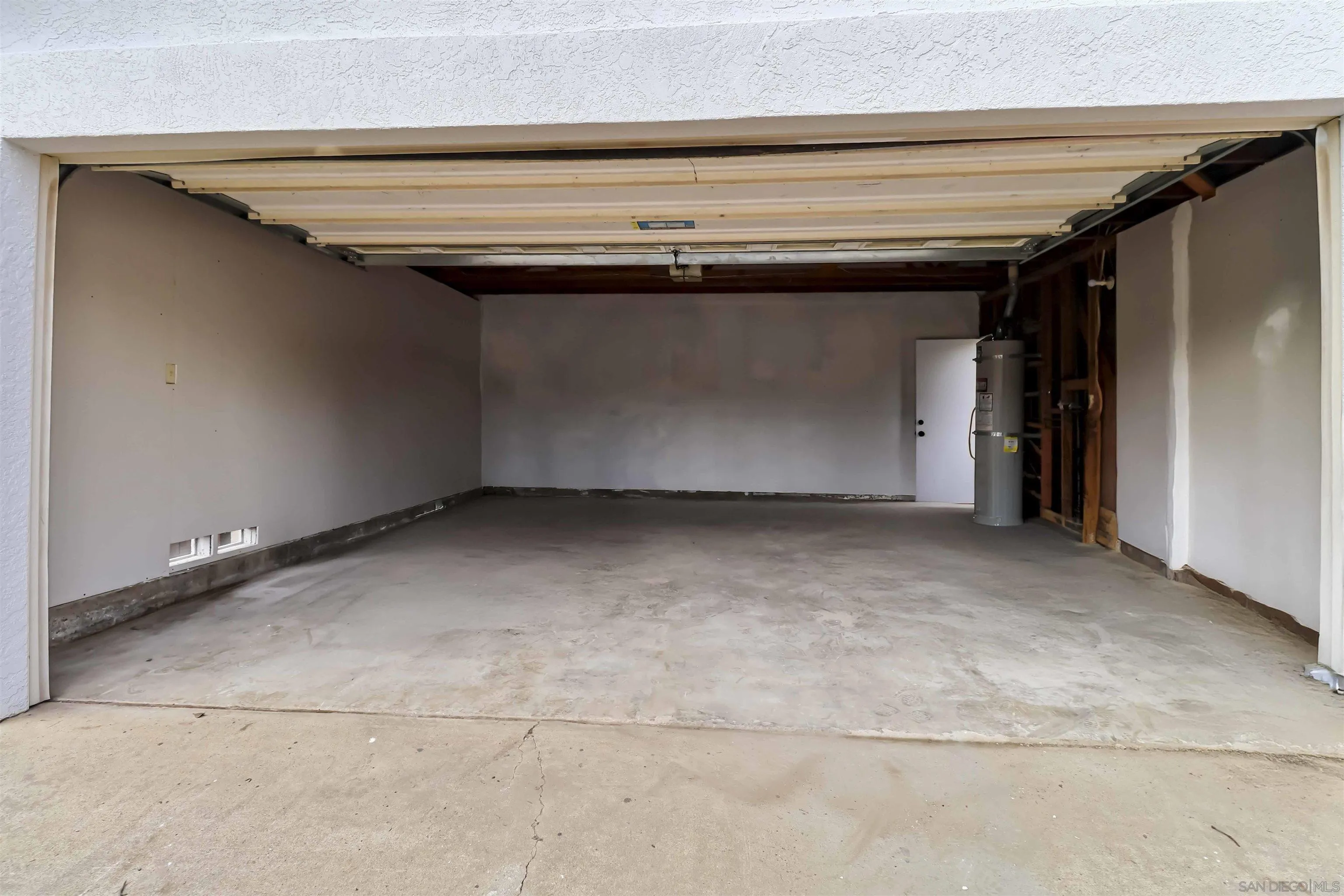 10902 Whippletree Ln.