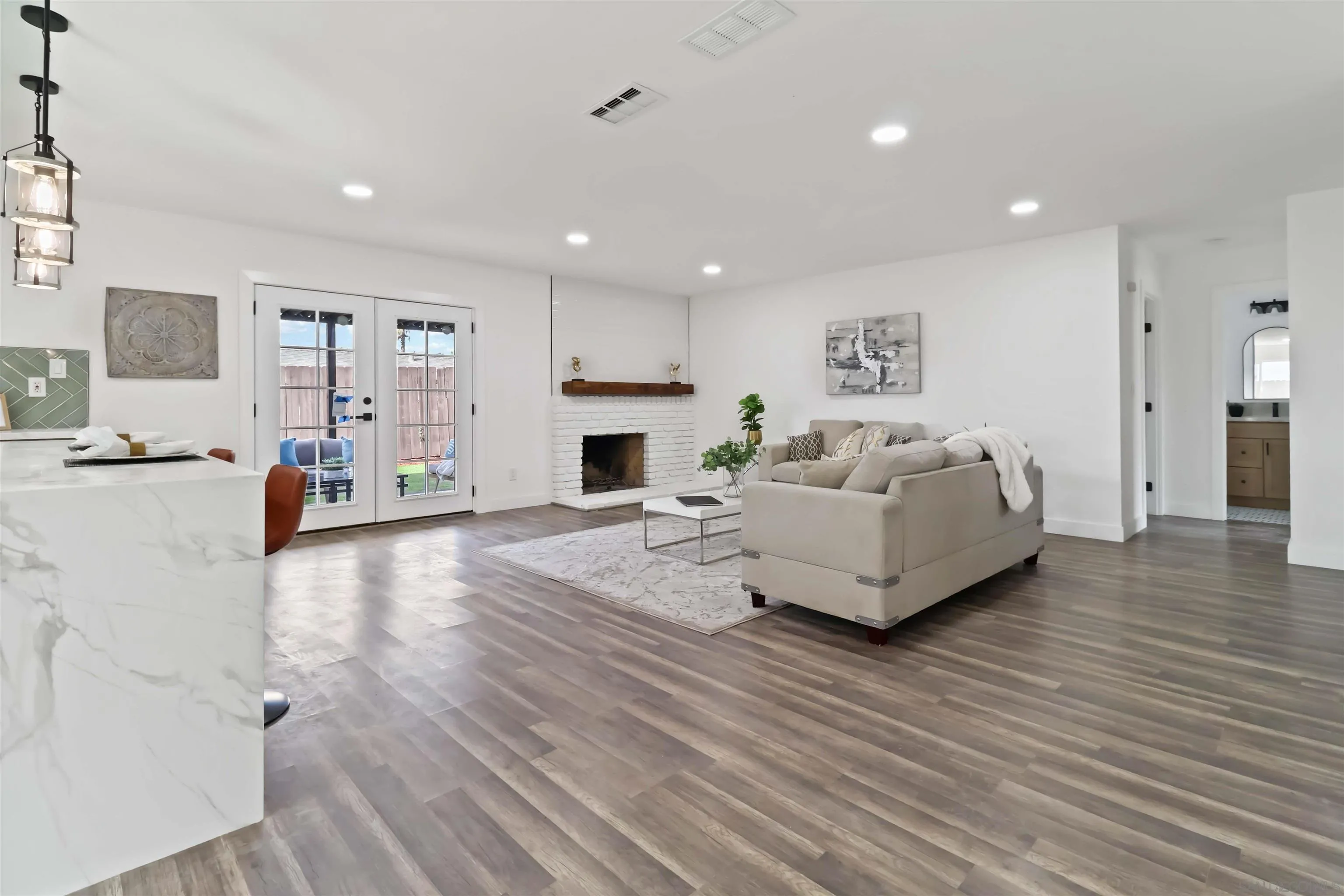 10902 Whippletree Ln.