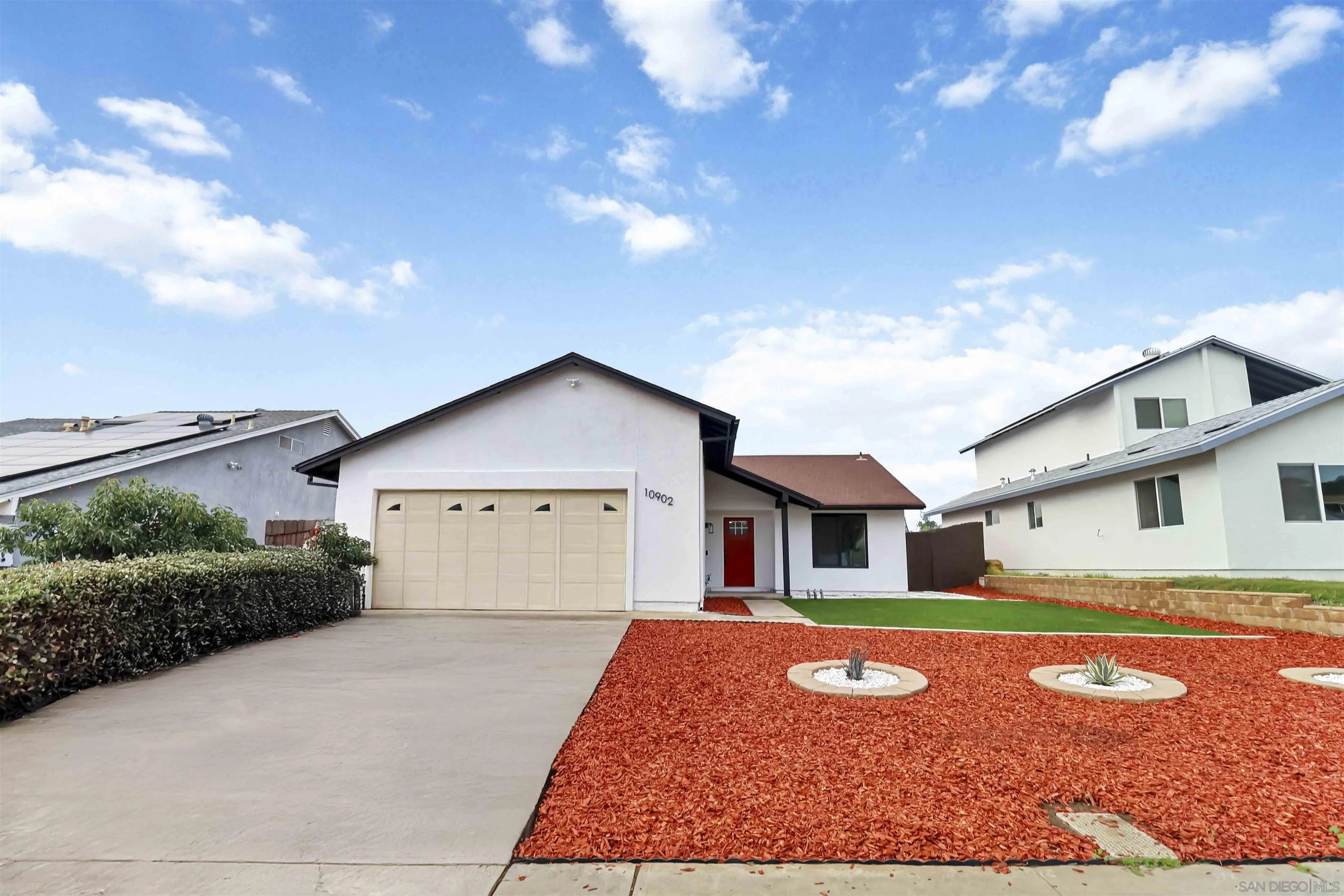 10902 Whippletree Ln.