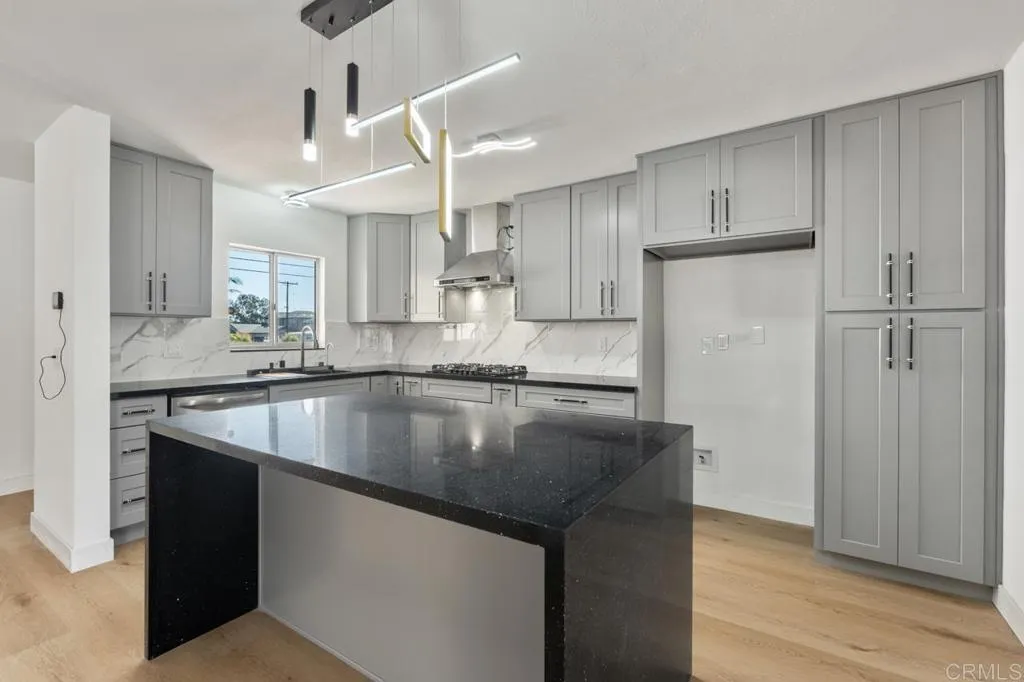 8868 Gowdy Avenue, San Diego