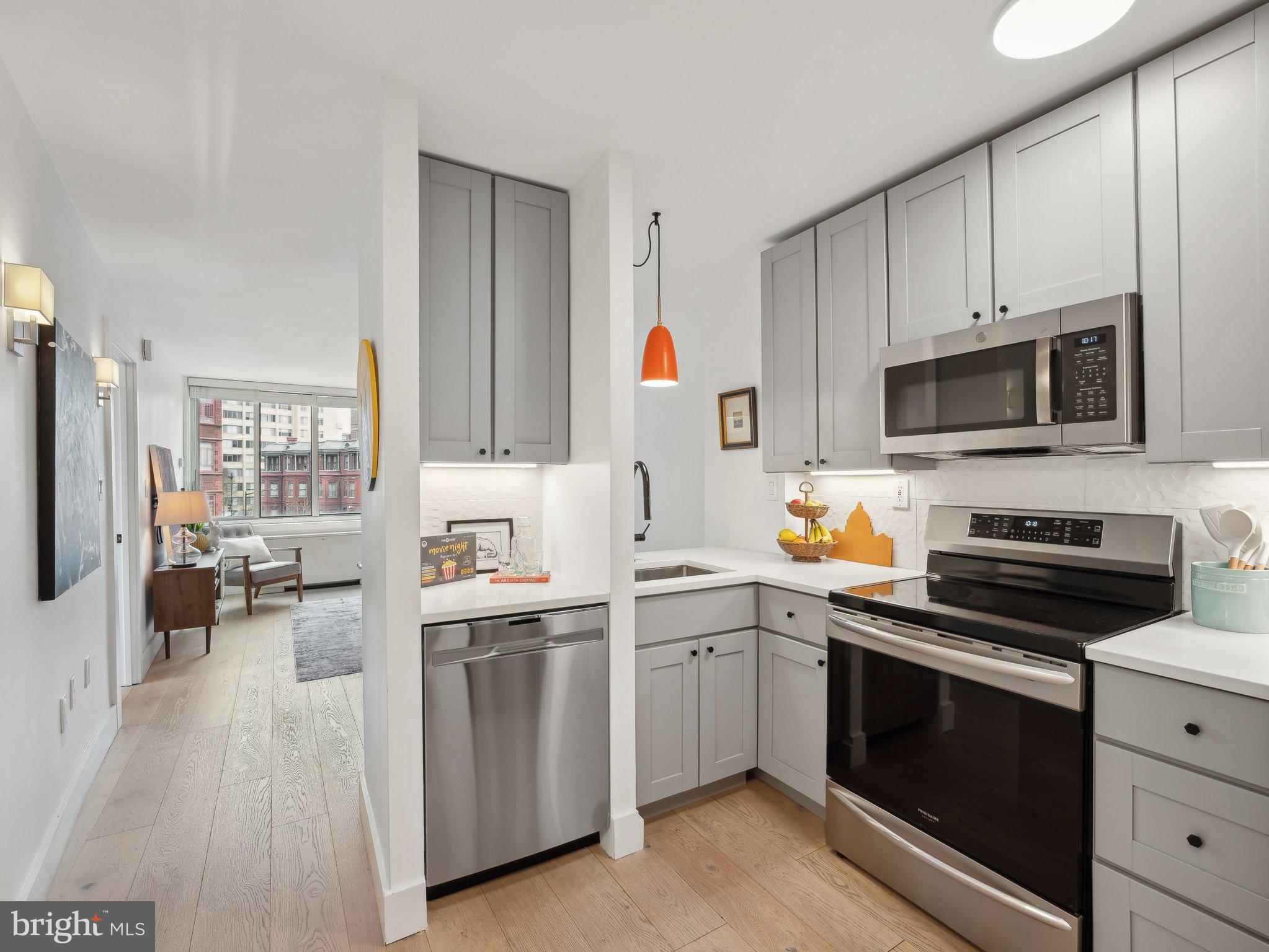 1239 VERMONT AVENUE NW 401